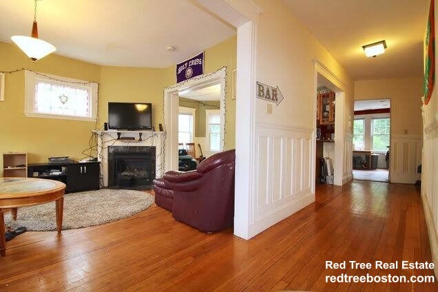 Building Photo - 24 Burton St