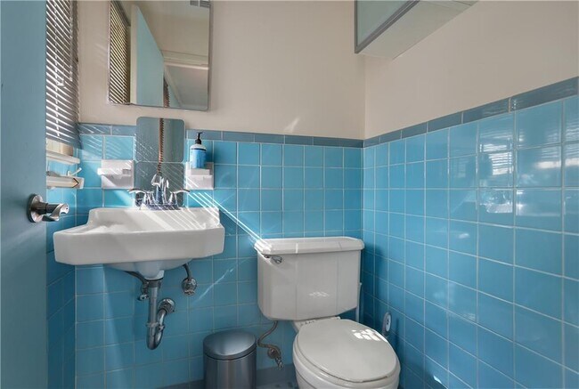 Building Photo - 1984 Mcjenkin Dr NE