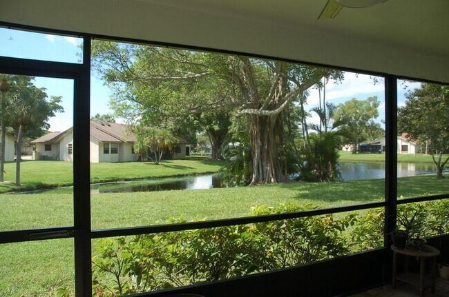 Building Photo - 16843 Boca Delray Dr