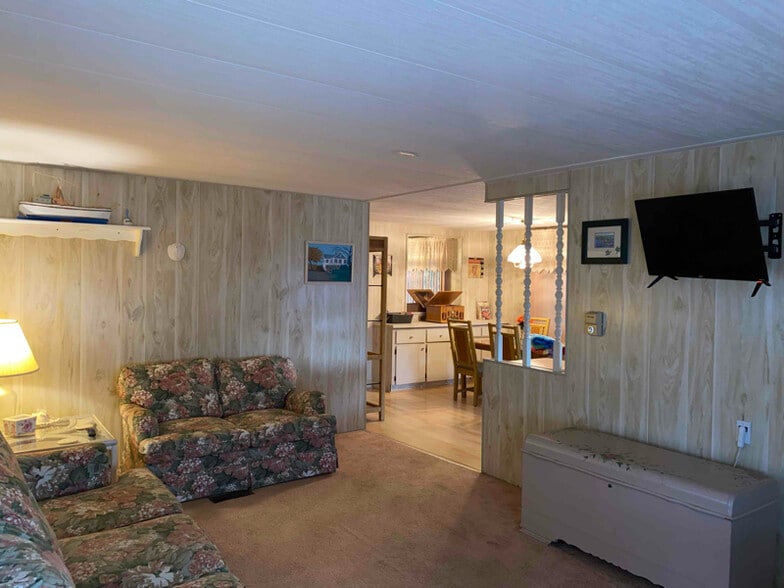 Building Photo - 8775 20th St