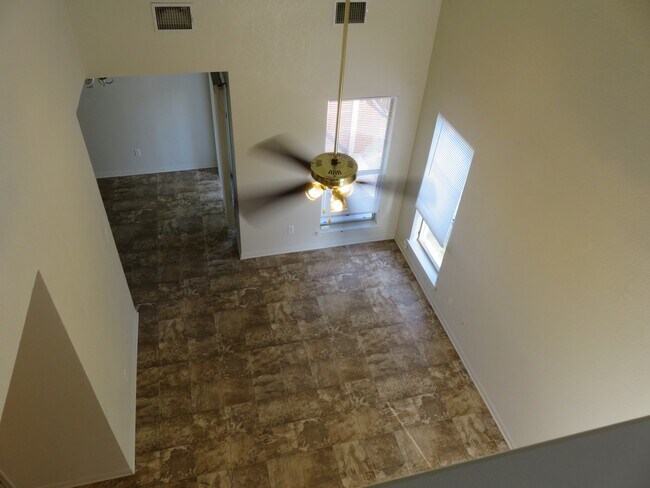Building Photo - 2608 Tortuga Ln
