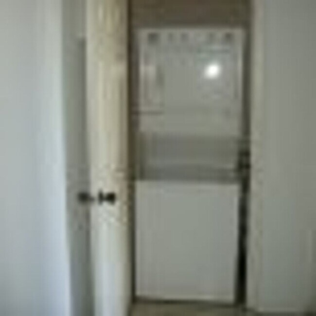 Chapel Hill / 4BR Mill Creek Gardenstyle 714 M.L.K. Jr Blvd