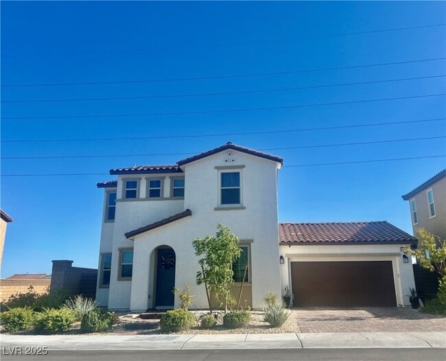 Primary Photo - 10261 Western Pine Ave