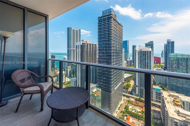 Building Photo - 45 SW 9th St