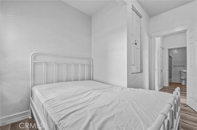 Building Photo - 166 E 36th Pl