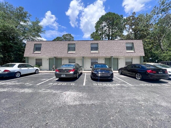 Primary Photo - 5620 NW 23rd Terrace