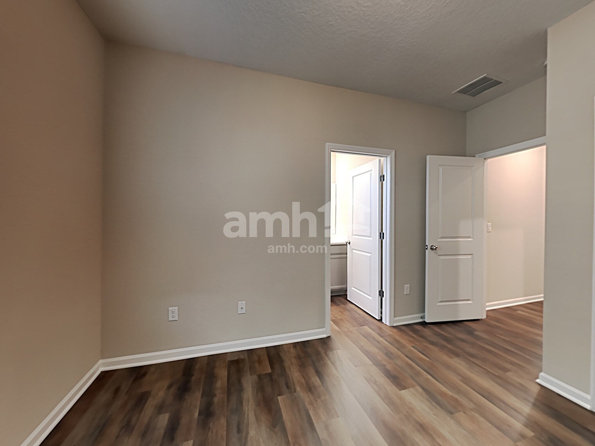 Building Photo - 101 Hemlock Pt
