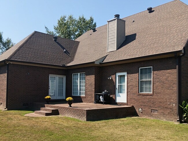 Building Photo - 62 Sommersby Dr