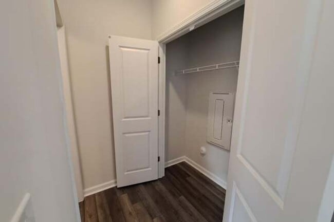 Building Photo - 3 BR/2.5BA | Newly Renovated Townhome End Unit | Private Patio| In Raleigh!