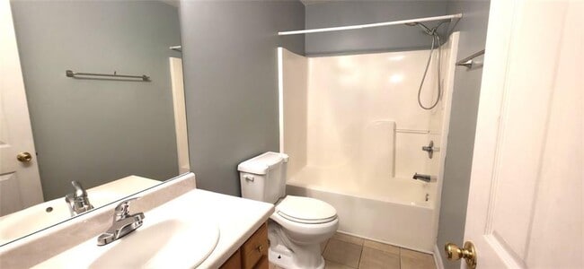 Building Photo - 89 Savannah Ln