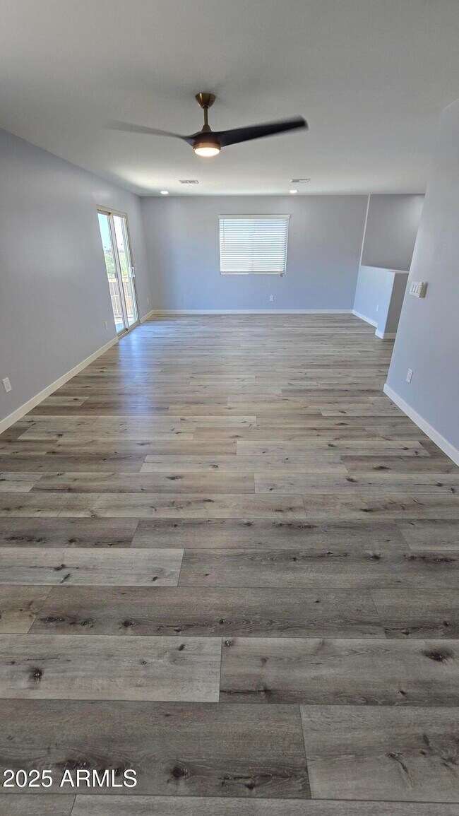 Building Photo - 23451 N El Frio Ct