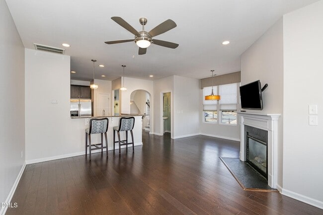 Building Photo - 9142 Falkwood Rd