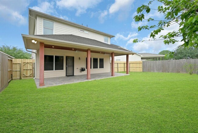Building Photo - 9307 Harts Garden Ln