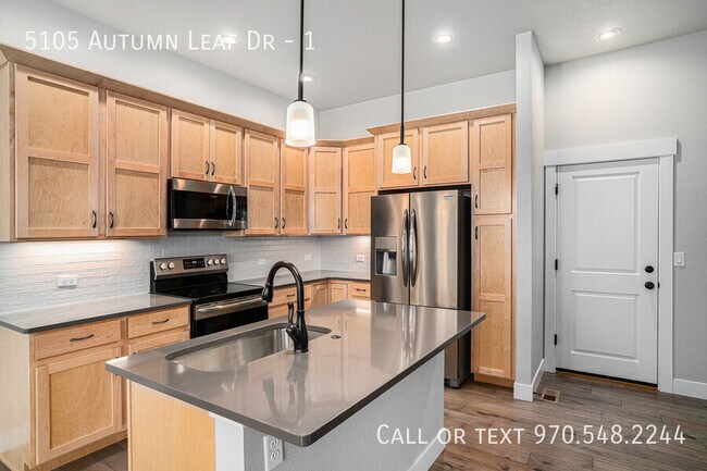 Building Photo - 5105 Autumn Leaf Dr