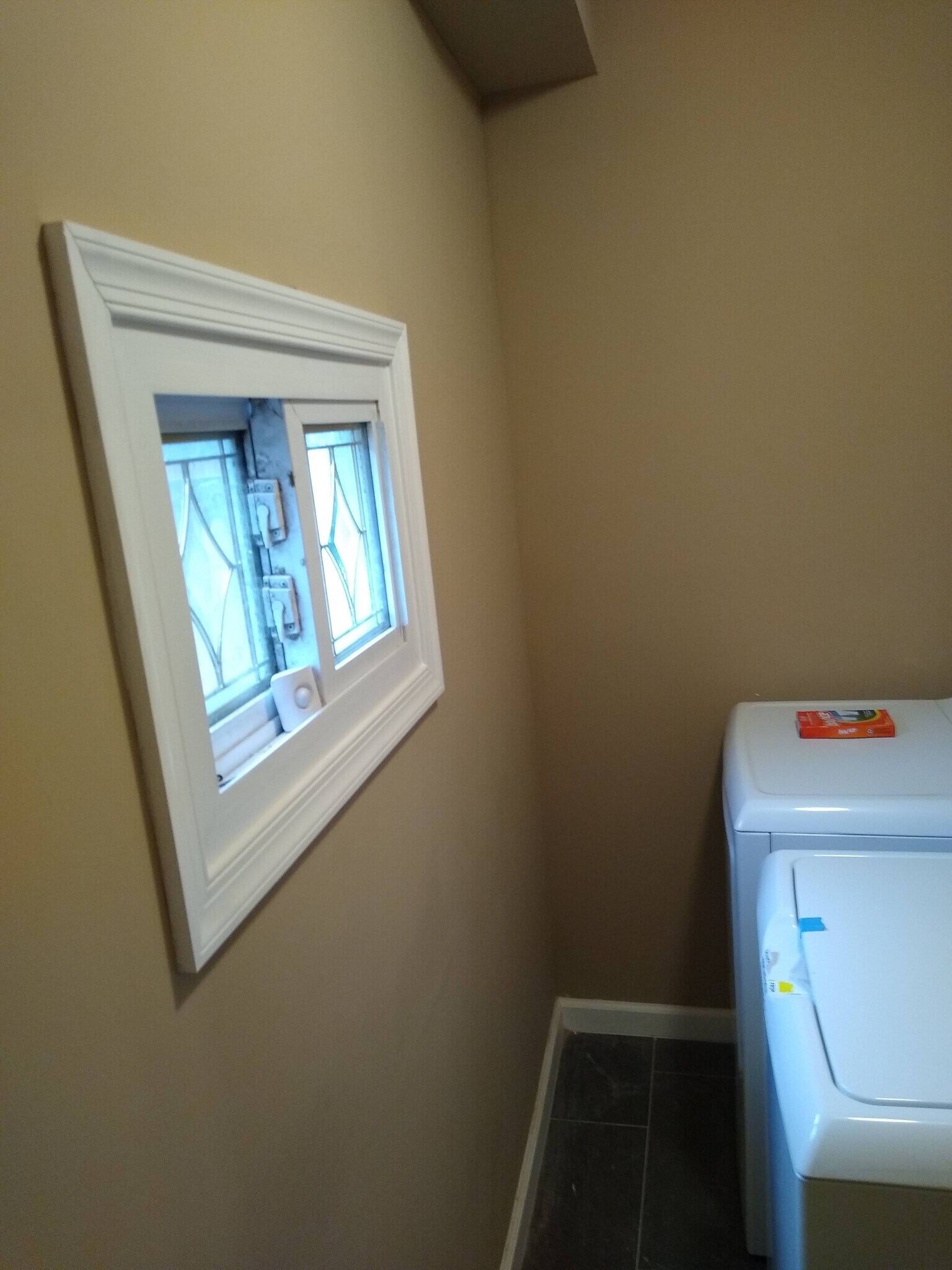 Building Photo - 2054 Ann St