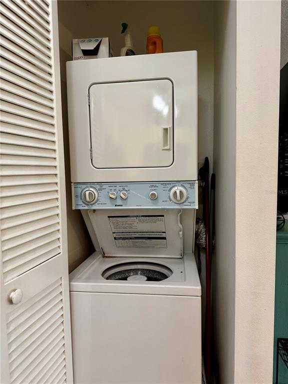 Building Photo - 3031 Quail Hollow St