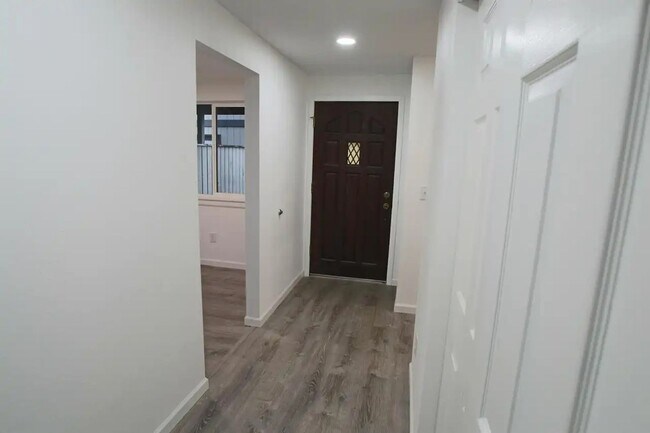 Building Photo - 290-292 65th Court Southwest