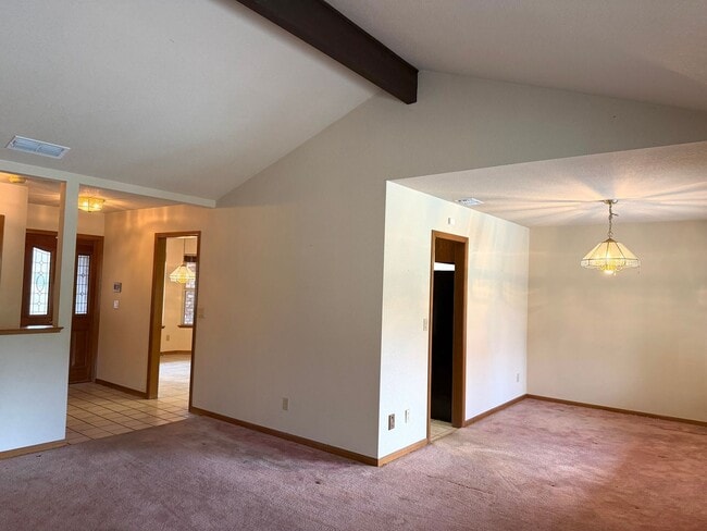 Building Photo - 5523 Freeman Cir