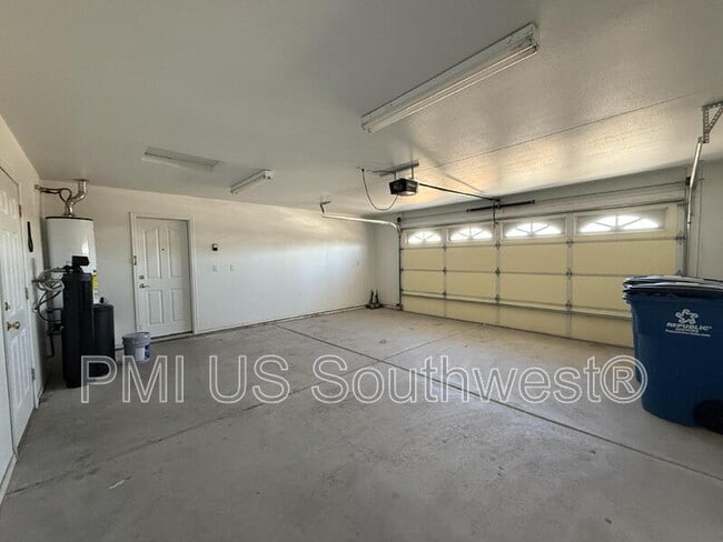 Building Photo - 1720 Central Ave