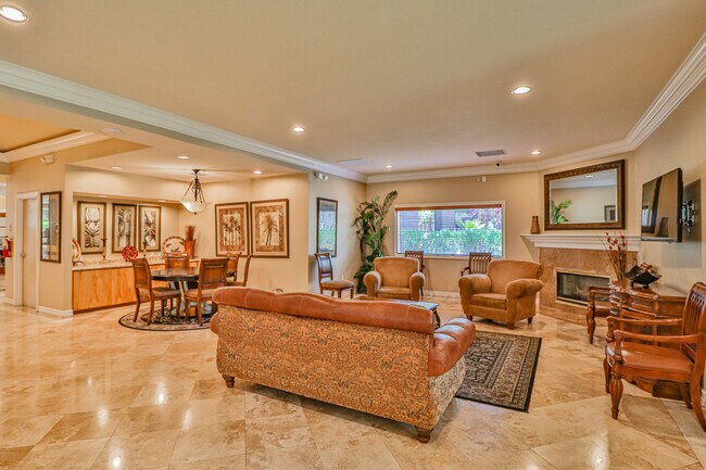 Building Photo - 5250 S Rainbow Blvd
