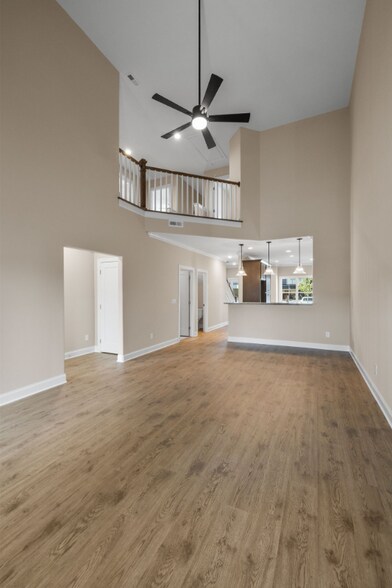 Building Photo - 1908 Gracie Bug Lp