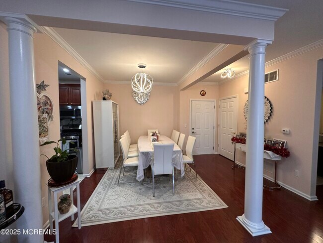 Building Photo - 112 Regency Ct