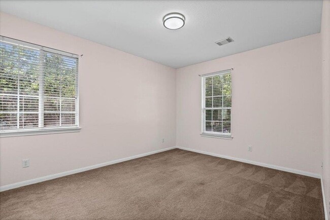 Building Photo - 6925 Larue Belle Cove