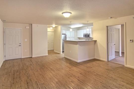 Building Photo - 3212 Brookside Dr