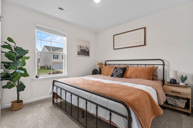 Building Photo - Wonderful Four Bedroom Home. Minutes Away from Ft. Jackson!