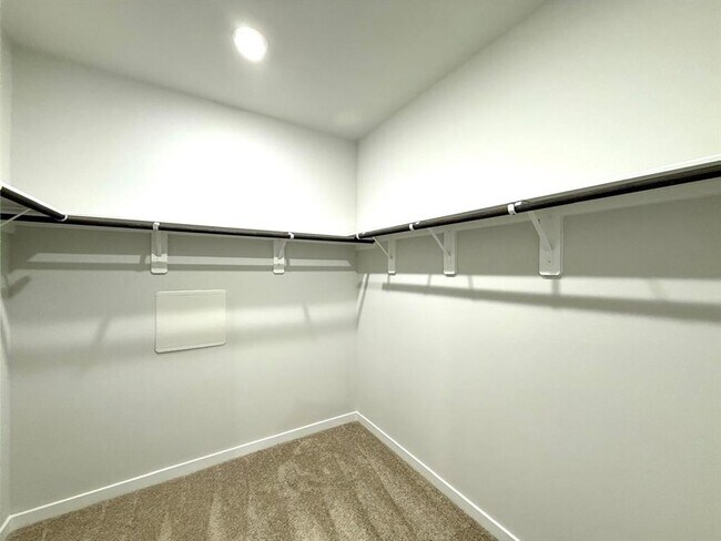 Building Photo - 7898 Alset Dr