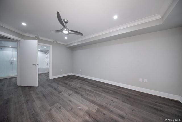 Building Photo - 100 Glen St