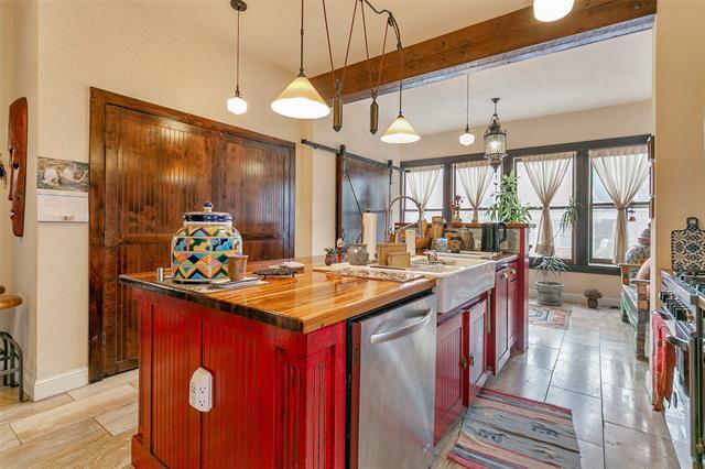 Building Photo - 327 S Edgefield Ave