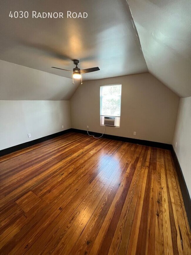 Building Photo - 4030 Radnor Rd