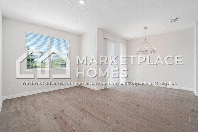 Building Photo - 7678 Deer Vly Cir