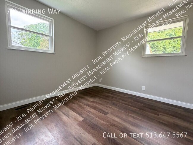 Building Photo - 724 Winding Way