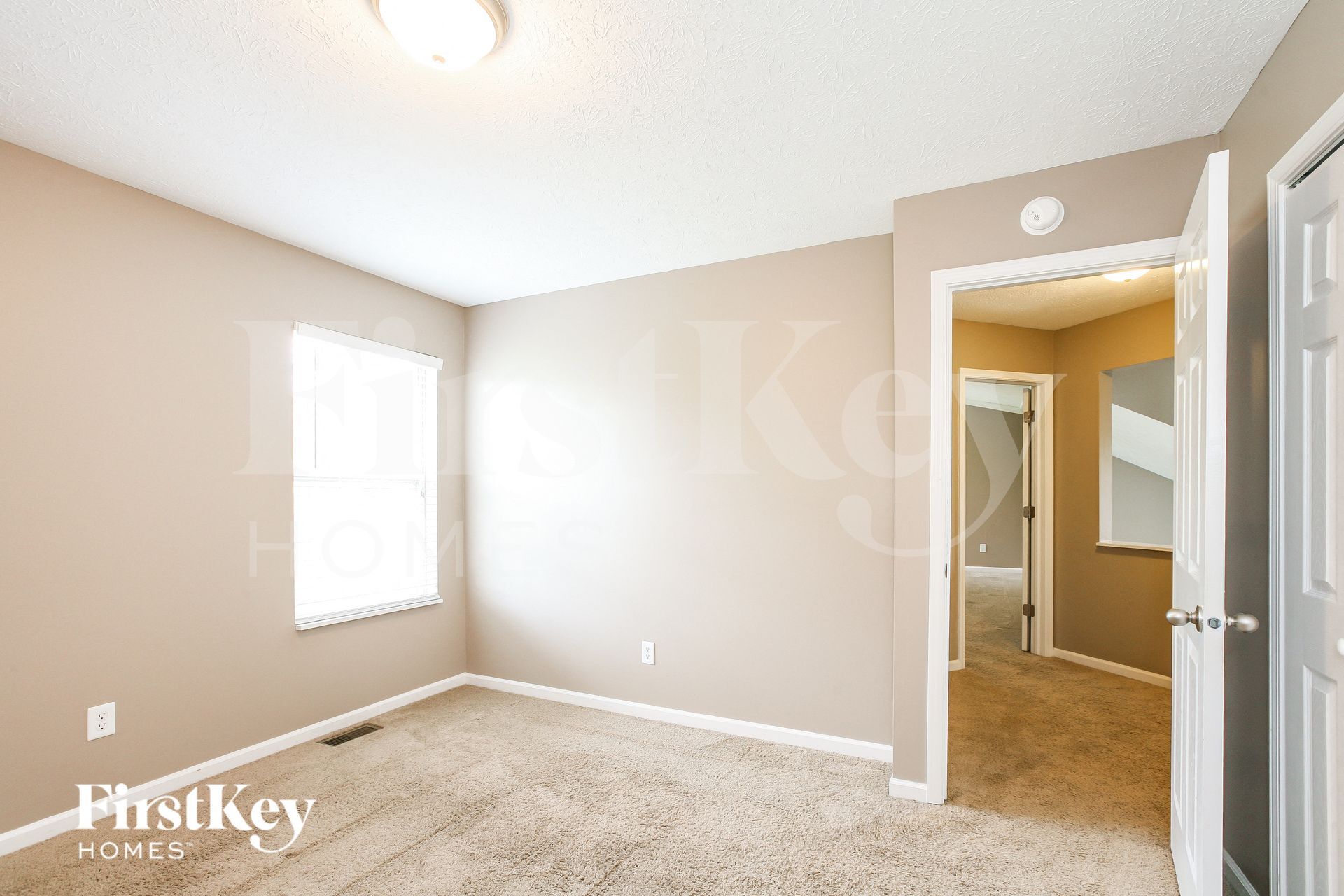 Building Photo - 5970 Polonius Dr