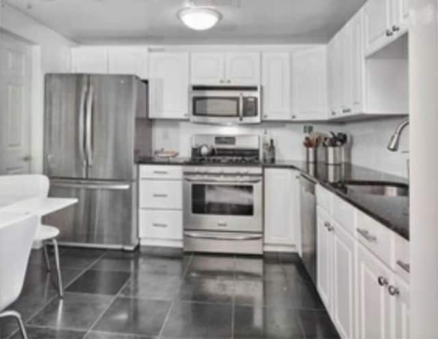 Building Photo - 1507 Mountainview Dr