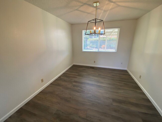 Building Photo - 3045 W Shasta Ave