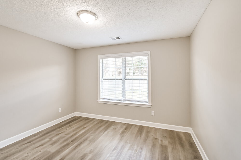 Building Photo - 838 Clearview Cove