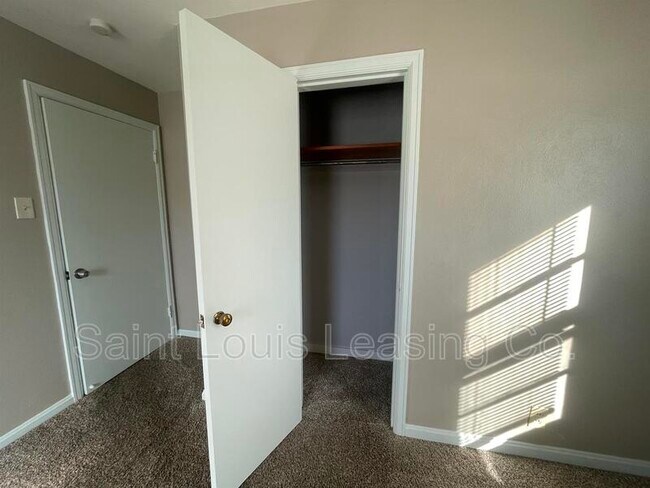Building Photo - 8356 Elmore Ave