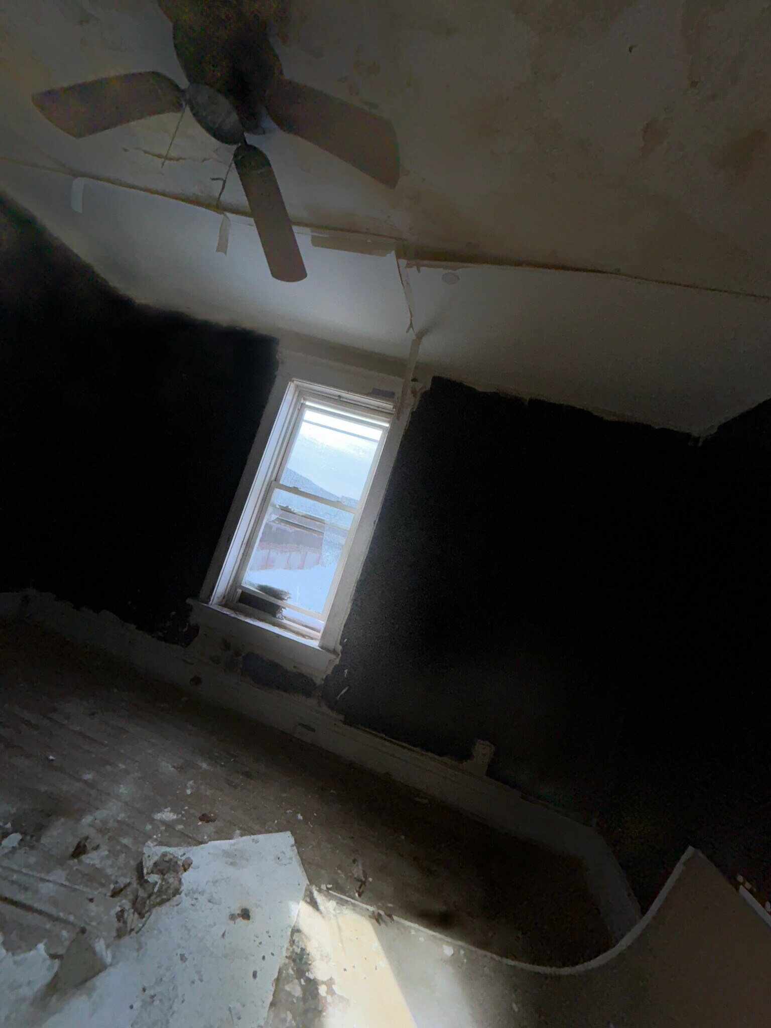 Building Photo - 1337 Walton Ave