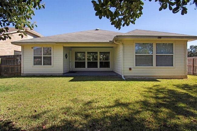 Building Photo - 3300 Winding Shore Ln