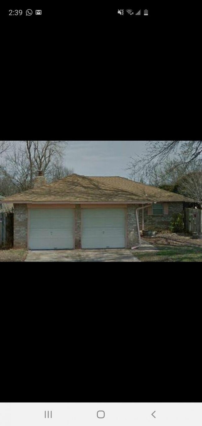 Primary Photo - 3 bedroom in Bethany OK 73008