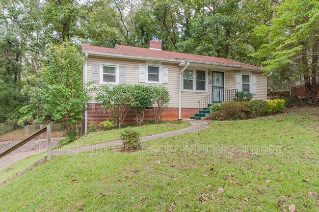 Building Photo - 424 Potomac Ave
