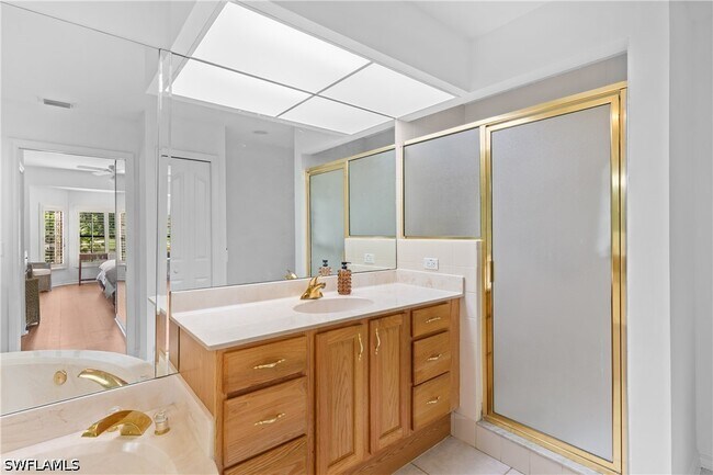 Building Photo - 5805 Grande Reserve Way