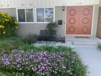 Building Photo - 4555 Larwin Ave