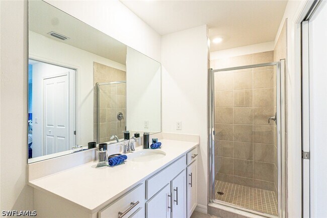 Building Photo - 5749 Double Eagle Cir