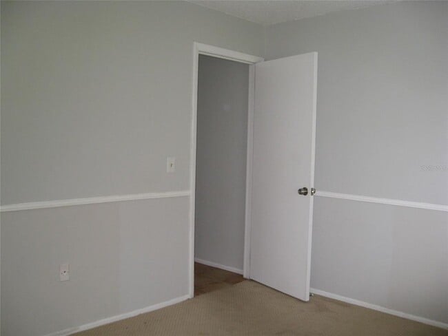 Building Photo - 10443 Manassas Cir