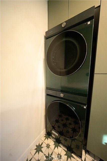 Building Photo - 17437 Oak Creek Ct