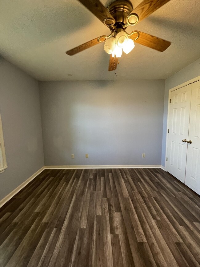 Building Photo - 1884 Prophet Rd